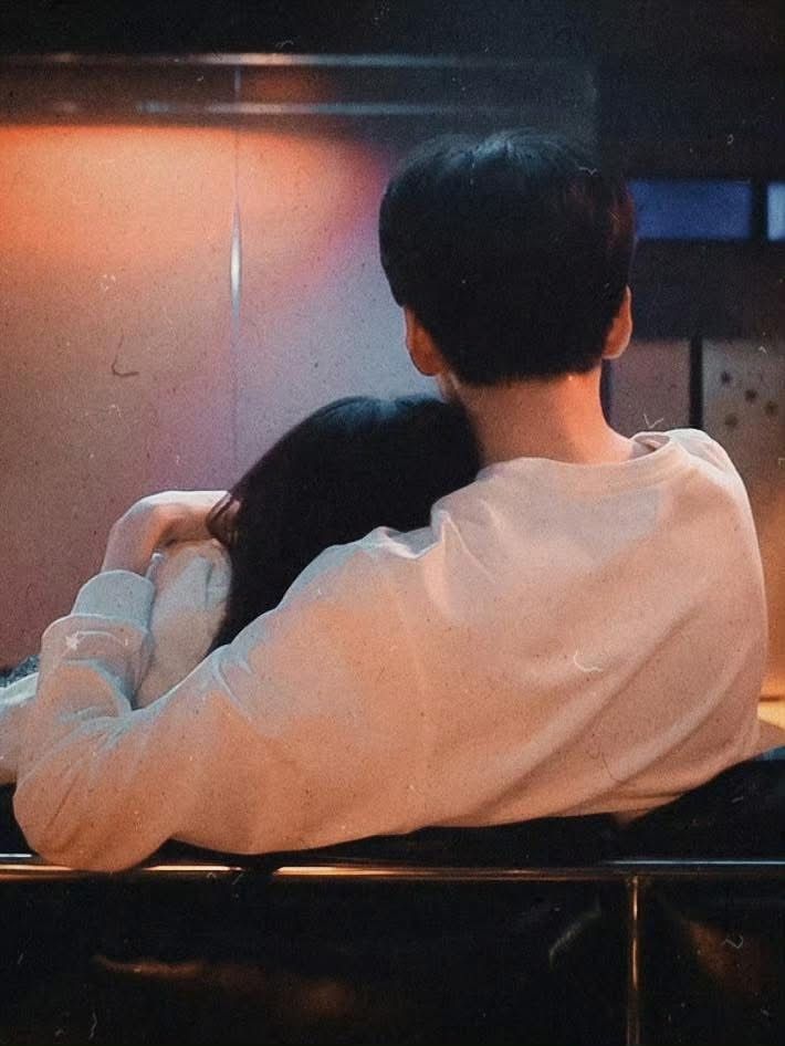 CHIA TAY VÌ MỘT LY TRÀ SỮA