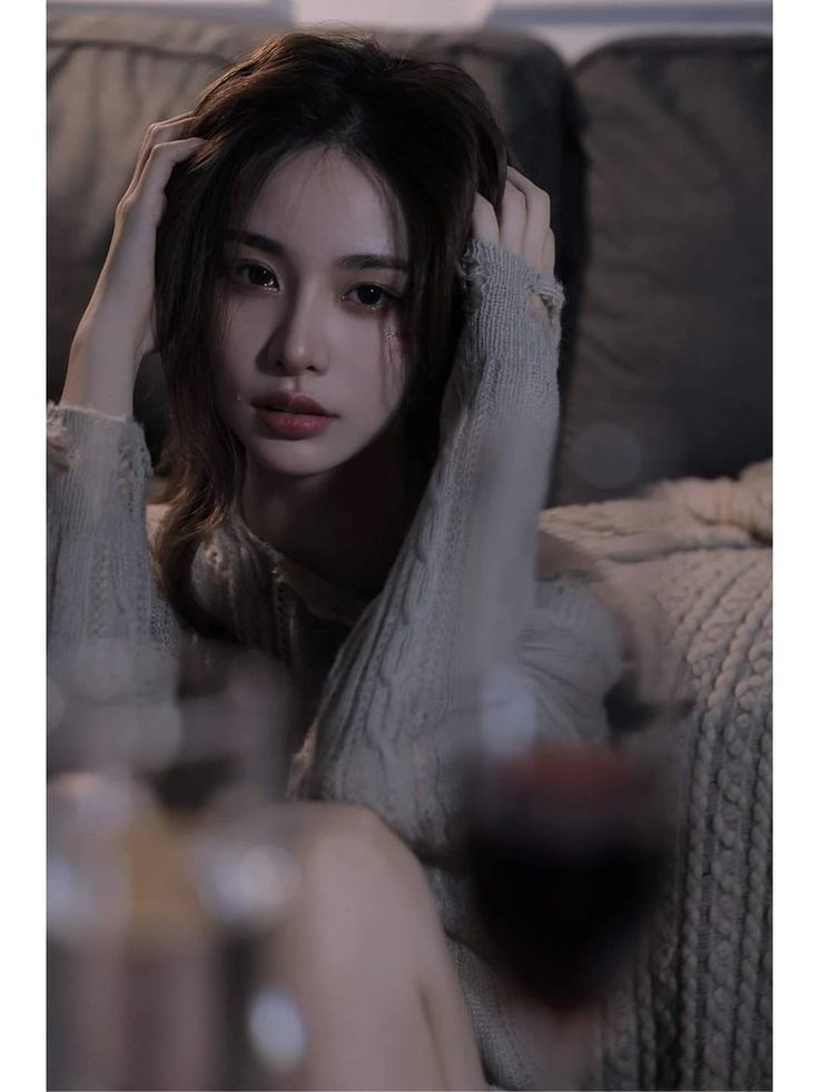 NHÂN CÁCH THỨ 8